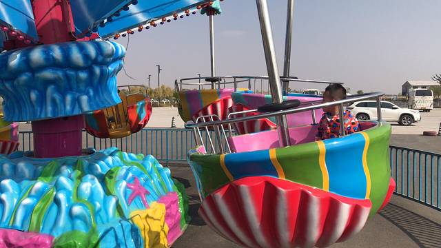 哈素海戏水乐园