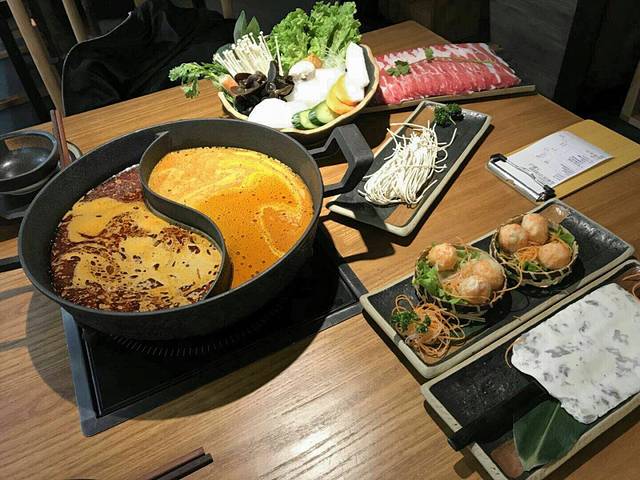 呷哺呷哺(大庆乘风新玛特店)