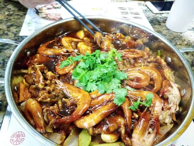 黄记煌三汁焖锅(广场南路店)