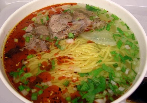 中国兰州牛肉拉面(威信达工业园店)