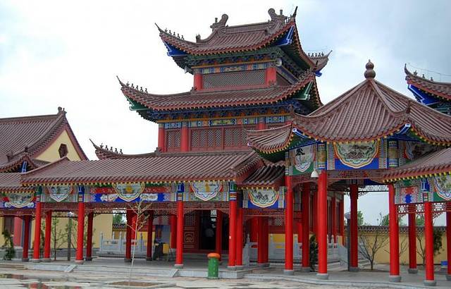 海岛金山寺景区