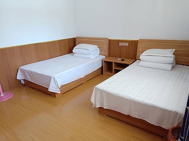 金山岭龍腾农家院