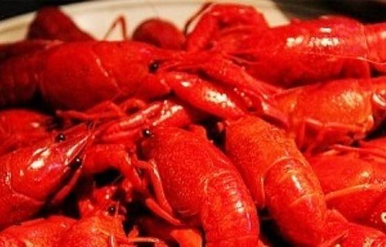 樱桃龙虾烧烤(万松园店)