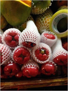 水果批发鸿港市场的图片