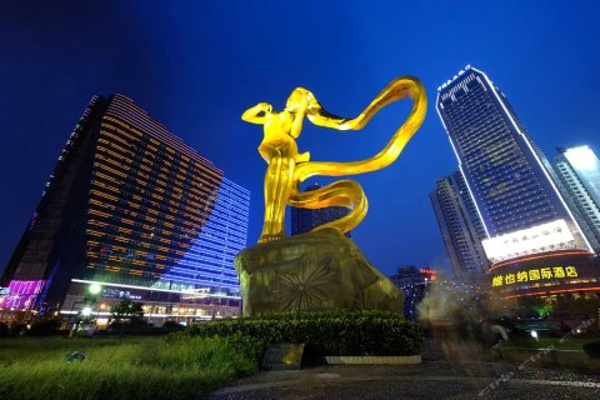 长沙芙蓉区芙蓉中路一段540号 简介:维也纳国际酒店(长沙芙蓉广场店)