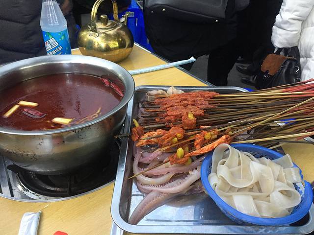 牛华周记麻辣烫(起源店)