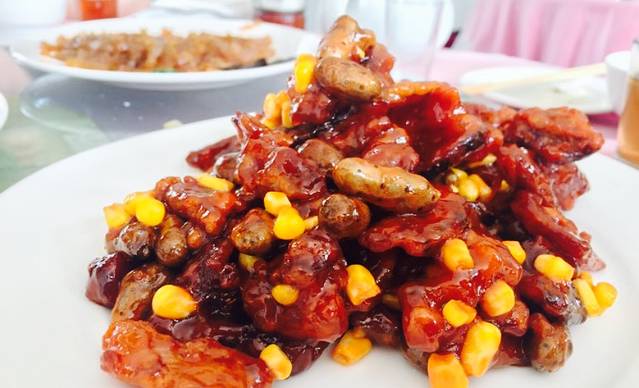 赵得日民俗饭庄