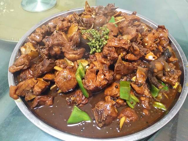 莱芜花椒鸡山里人家(徐家河店)