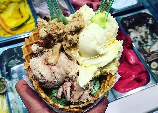 Azzurro Artisan Glacier