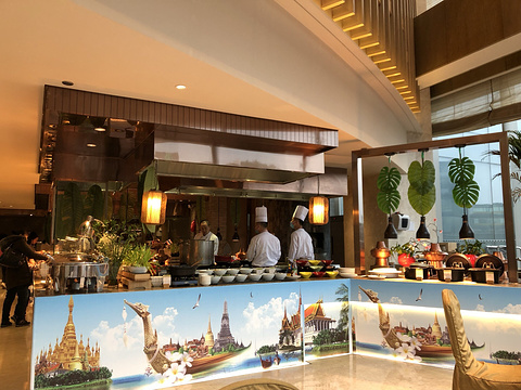 安顺百灵希尔顿逸林酒店·“OPEN”全日制餐厅旅游景点图片
