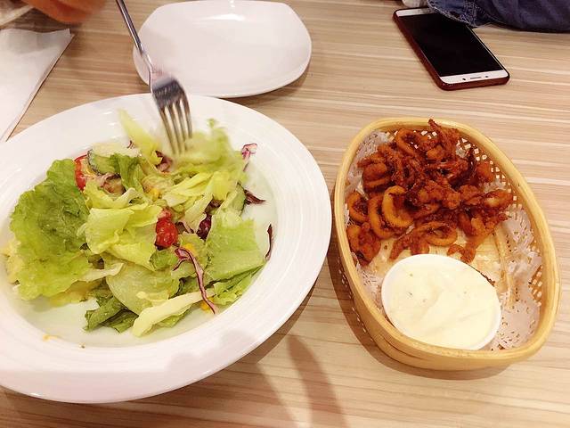 必胜客(金凤店)