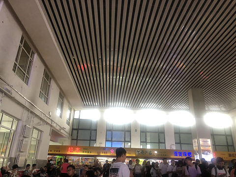 齐齐哈尔站旅游景点图片