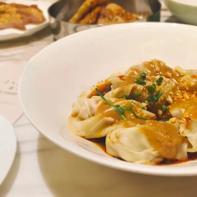 惠氏抄手(解放碑步行街店)