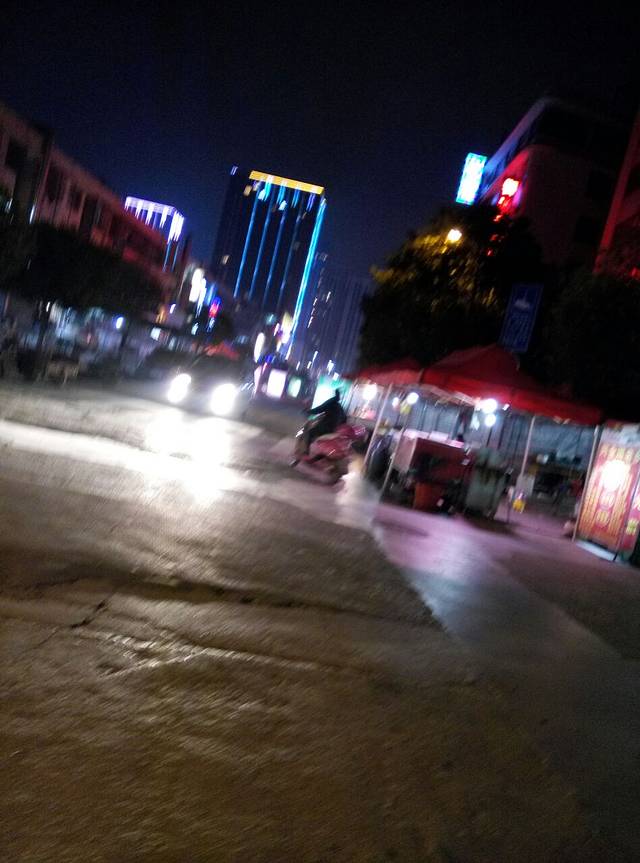 汪记白果筒骨老鸭