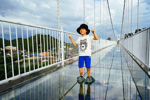 白云山国家级风景名胜区-玻璃桥
