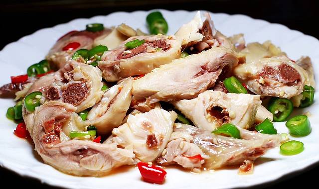 老卤哥藤椒鸭·脆皮五花肉(柳江古镇店)