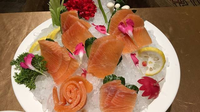 国贸中心假日酒店祥龙苑中餐厅