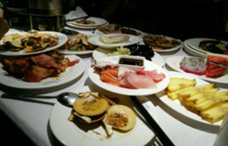 多伦多融合自助餐厅(镇江万达店)