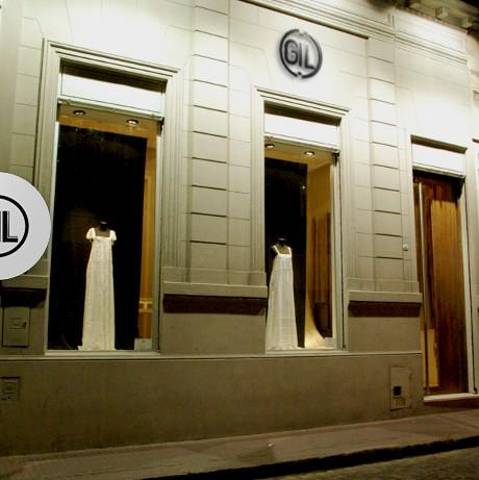 Gil Antiguedades古董店