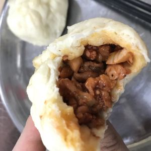 老陶包子铺(南大西南村店)