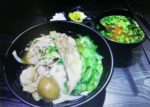 Kanpai Noodles & Sake旅游景点图片