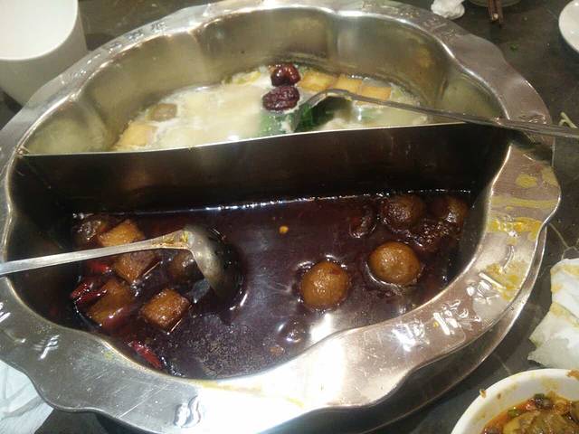 重庆刘一手火锅(颍州万达店)