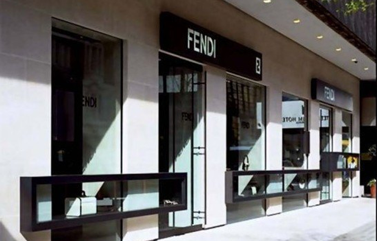 FENDI芬迪(佛罗伦萨小镇店)