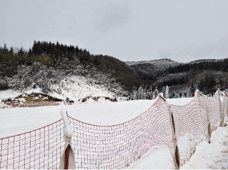 黄水白天池滑雪场
