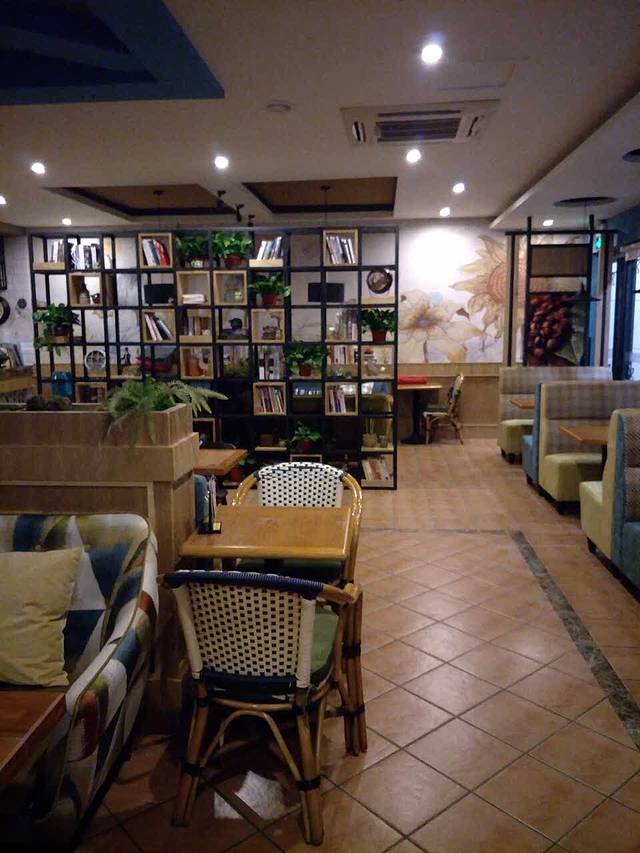 天语雅阁(人民店)