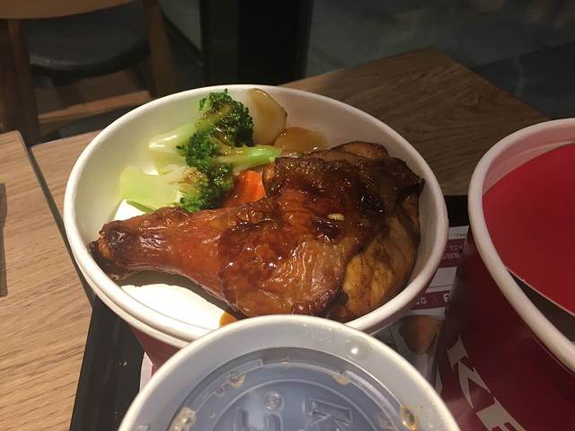 肯德基(海口秀英万达店)