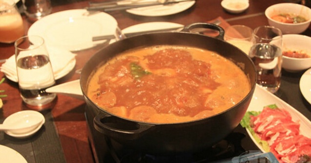 文登市顺风肥牛大酒店(峰山路店)