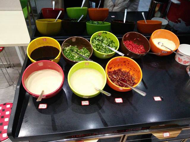 张亮麻辣烫(建设路店)