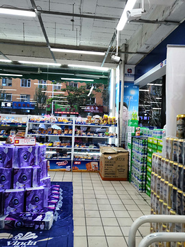 博利连锁超市(石油化店)的图片