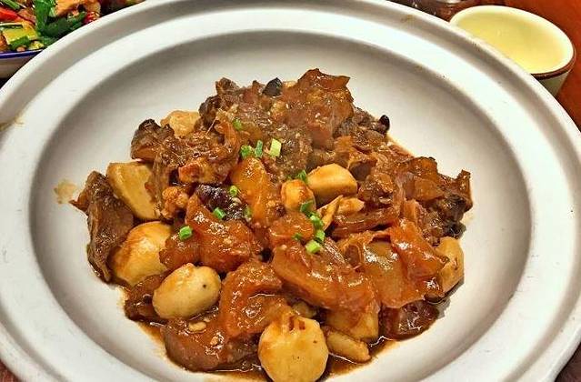 鲁哥饭店(北正街店)