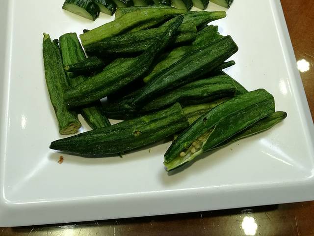 小草房(向阳路店)