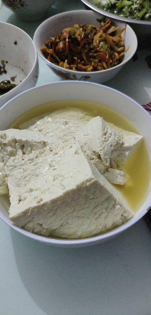 华莱士·全鸡汉堡(筠连店)