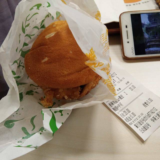 华莱士·全鸡汉堡(大唐店)