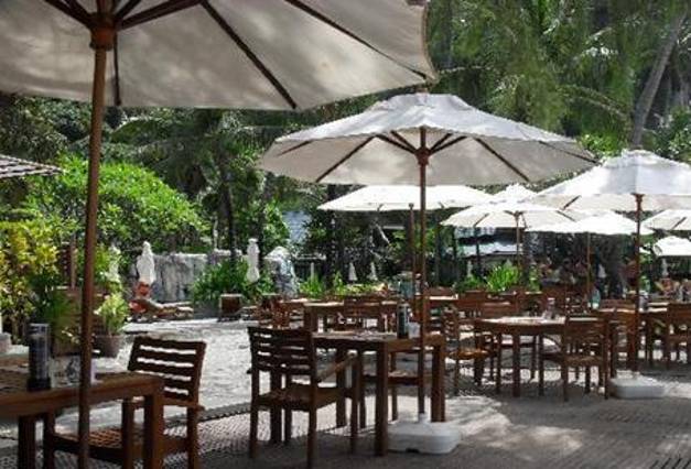 COAST Beach Club & Bistro