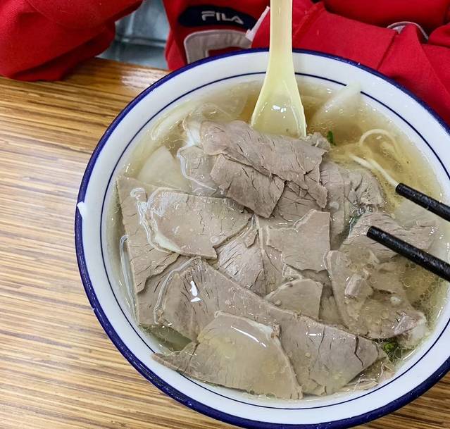 凤爪王烧烤农家菜嘉鱼吊锅