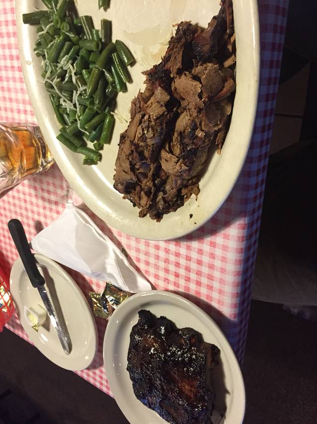 BW's Smokin' Barrels Barbecue