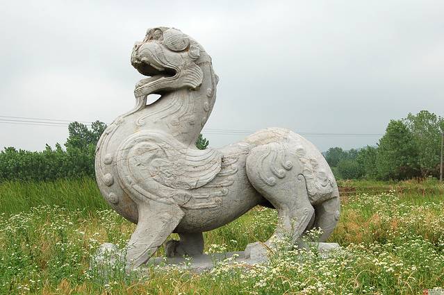 丹阳南朝陵墓石刻