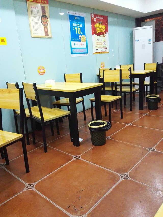 彭德楷黄焖鸡米饭(梅山店)