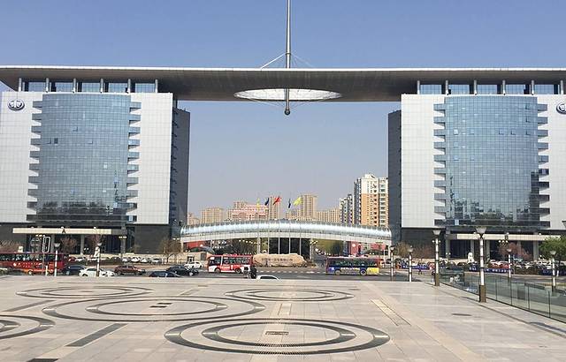 长春一汽集团公司