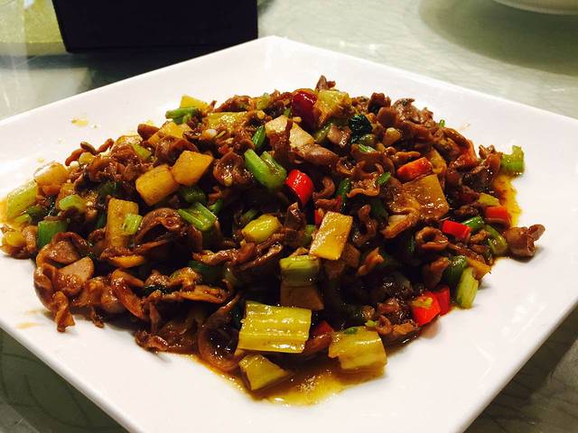 湘霸王土菜馆(江苏路店)