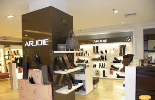 百盛购物中心（石家庄店）