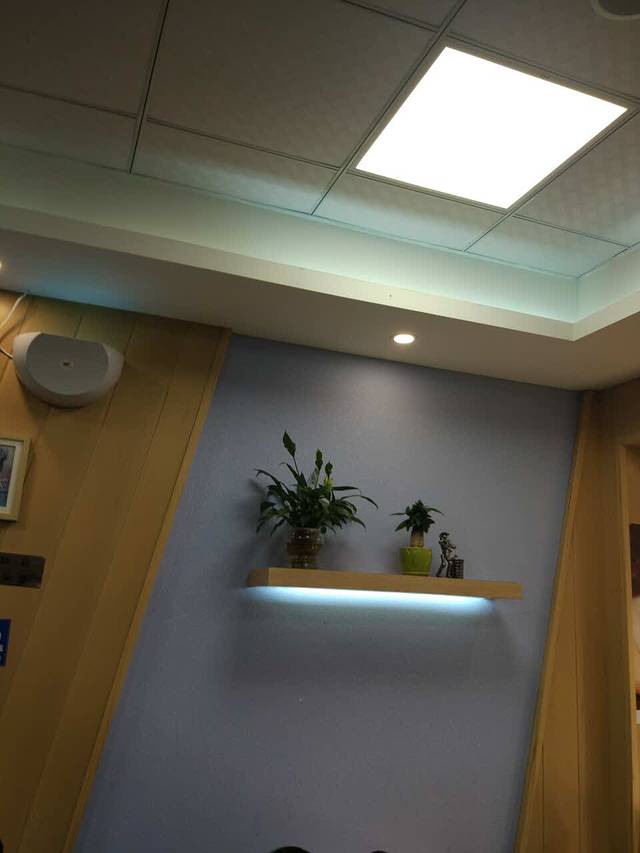 华莱士·炸鸡汉堡(海沧房产店)