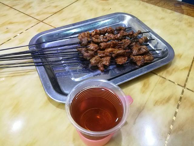 青海名吃尕张娃烤肉(海湖总店)