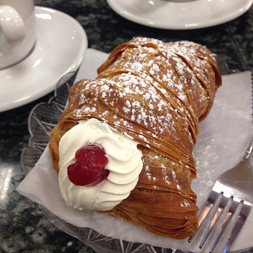 Morrones Pastry shop and cafe的图片
