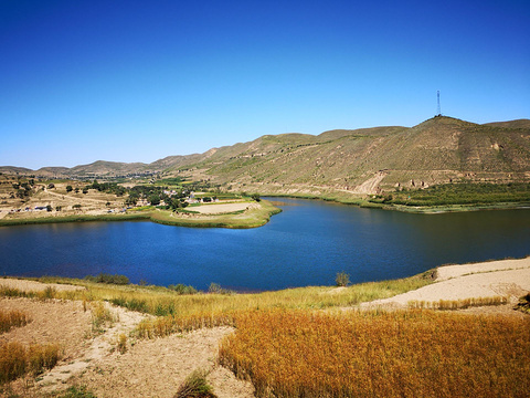 西吉震湖的图片