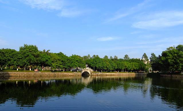 梅州市足球文化公园